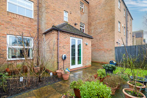 Rear Aspect- click for photo gallery